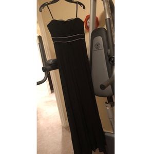 BCBG Black Maxi dress🖤